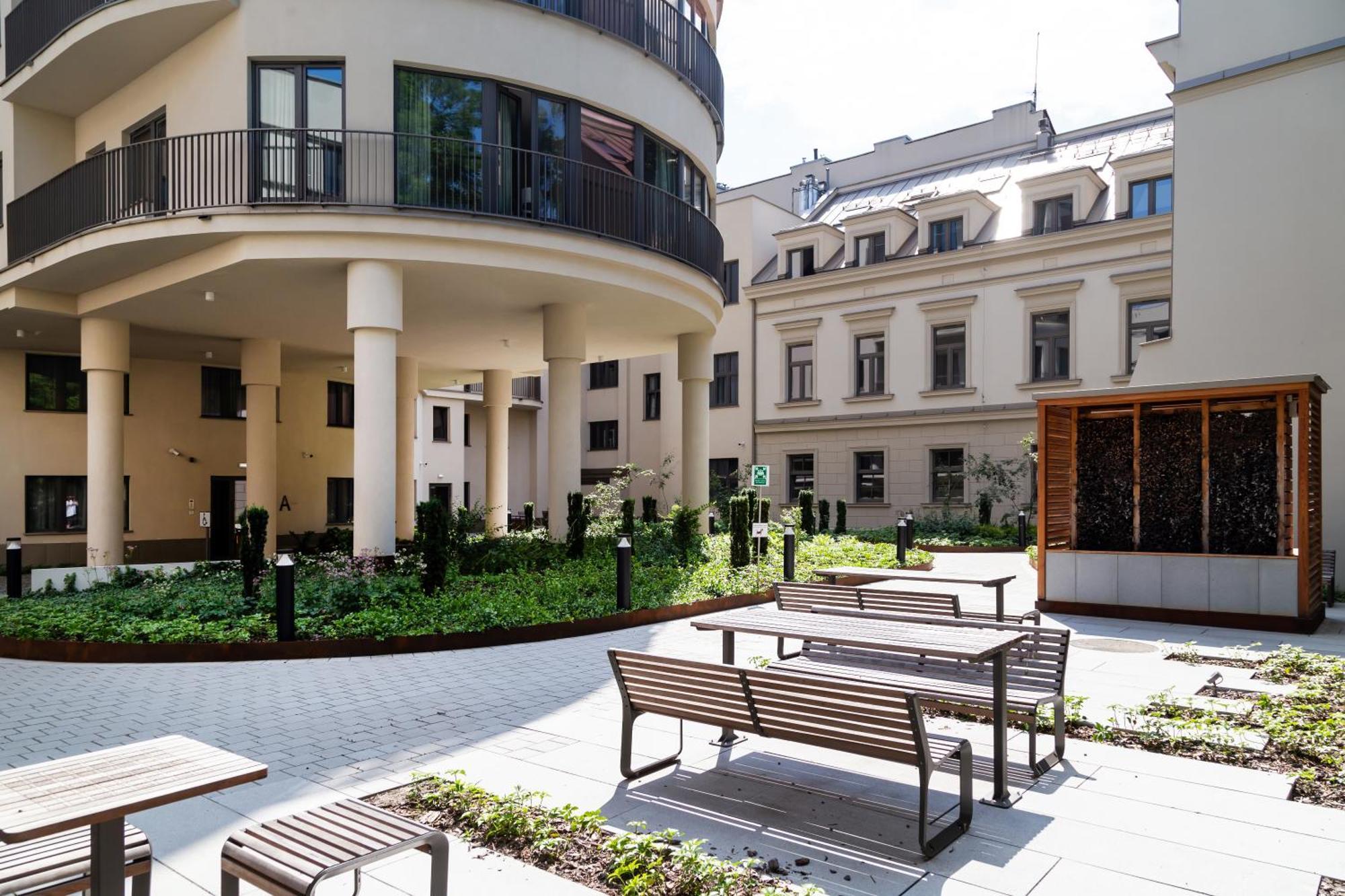 Househost Smolensk 33-308a * Krakow